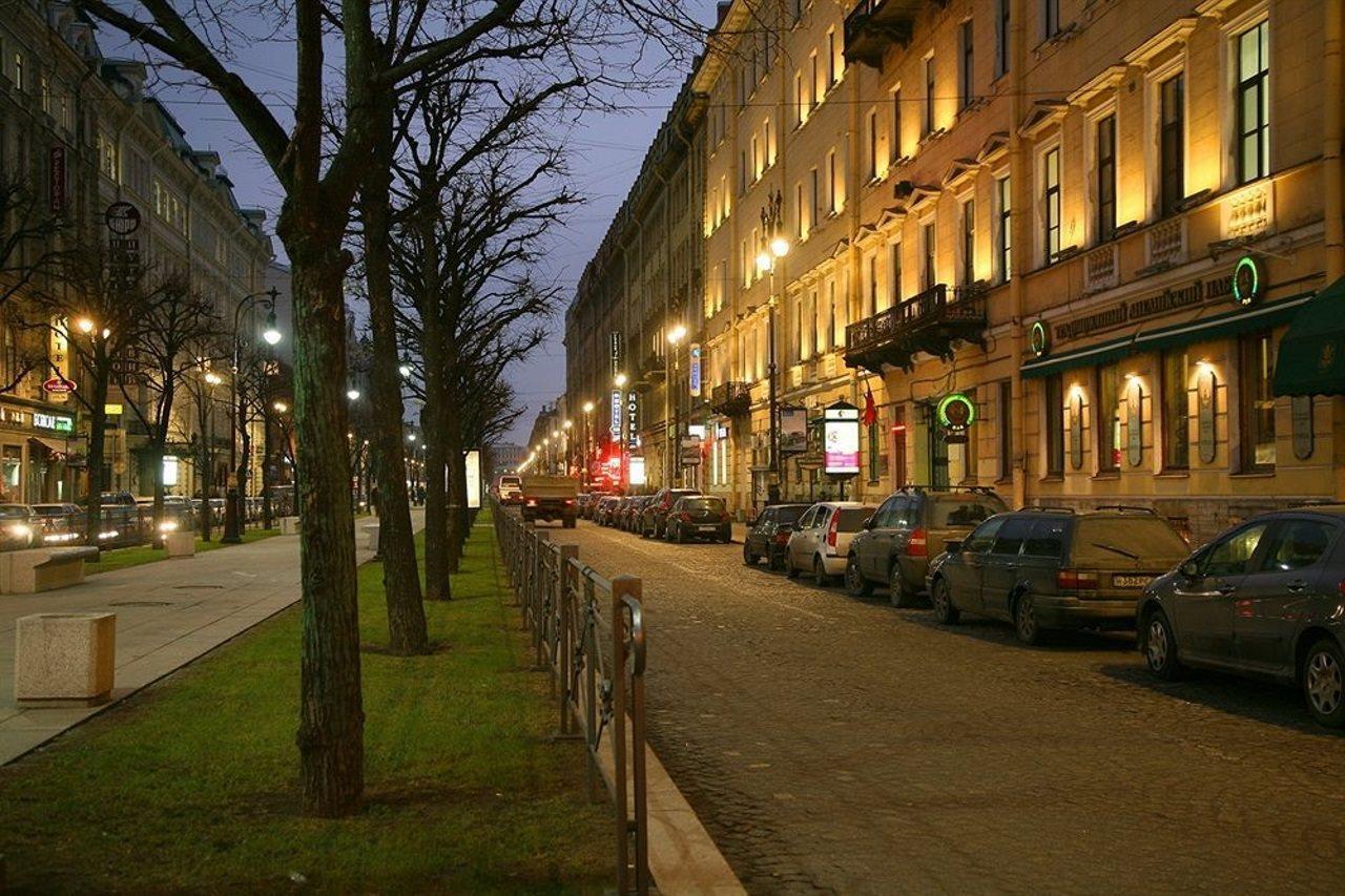 فندق سانت بطرسبرغفي  فندق جولدن تريانجل بوتيك المظهر الخارجي الصورة